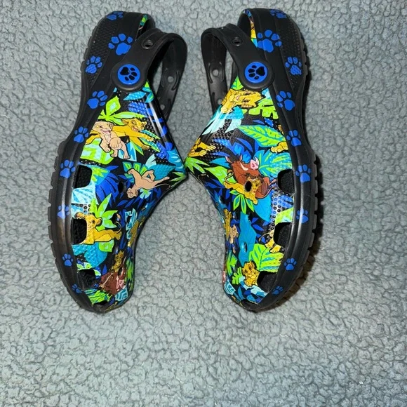 Crocs Disney Animal Kingdom Lion King Jungle Print Clogs Size 7 - Picture 7 of 7